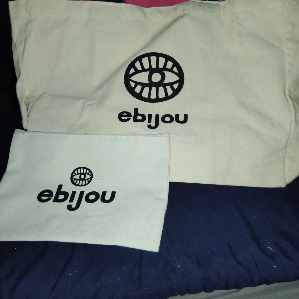 6ct Set Wholesale Cream Tote Bag with Black Accents - Picture 2 of 2